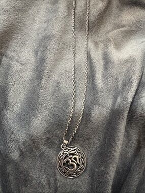 9-Silver Om Symbol Pendant Necklace